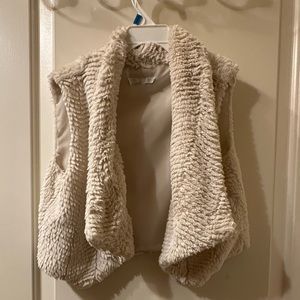 Soft white vest Size 12 Rare Editions